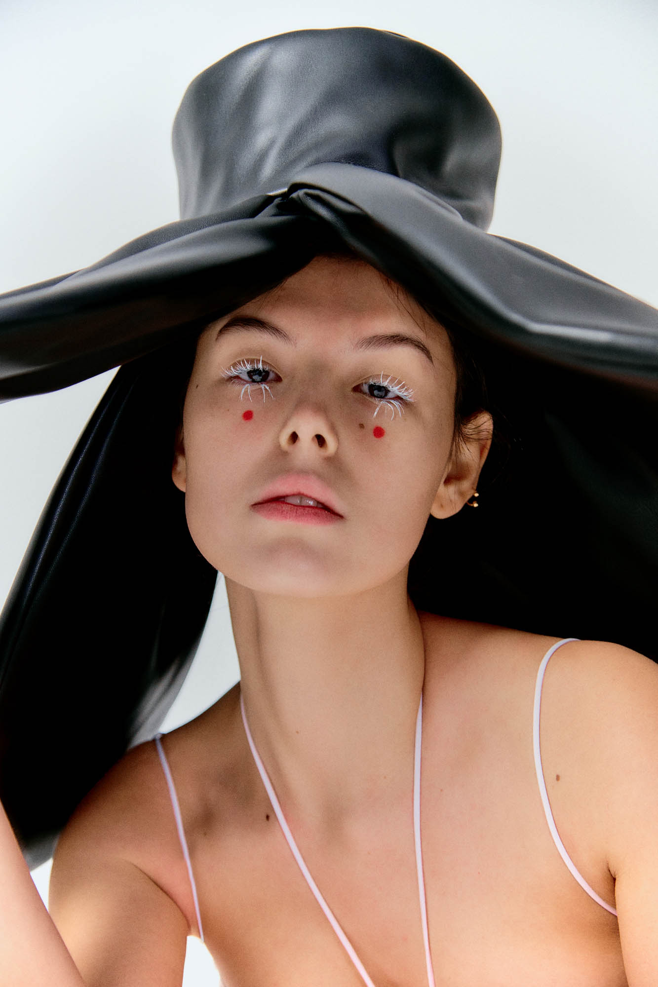 Cherry-Blossom_Fashion-Editorial_C.Jakob-Kotzmuth_009