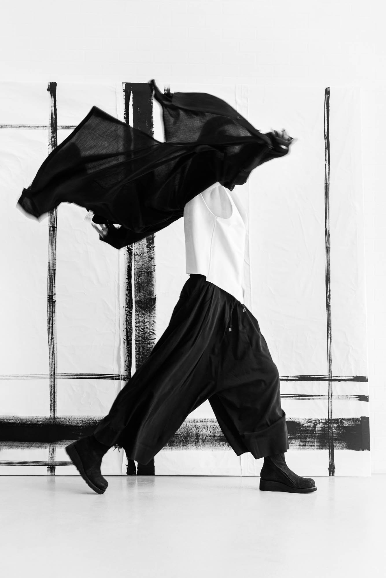 Editorial_Silhouette-on-Canvas_Fashion-Editorial_C.JakobKotzmuth_025_FULLRES