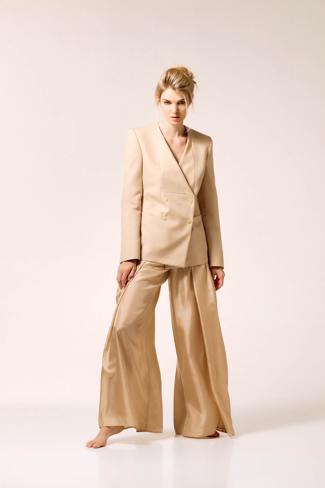 Luisa Hartema_Editorial_Makeover Hamburg_C.Jakob Kotzmuth_008