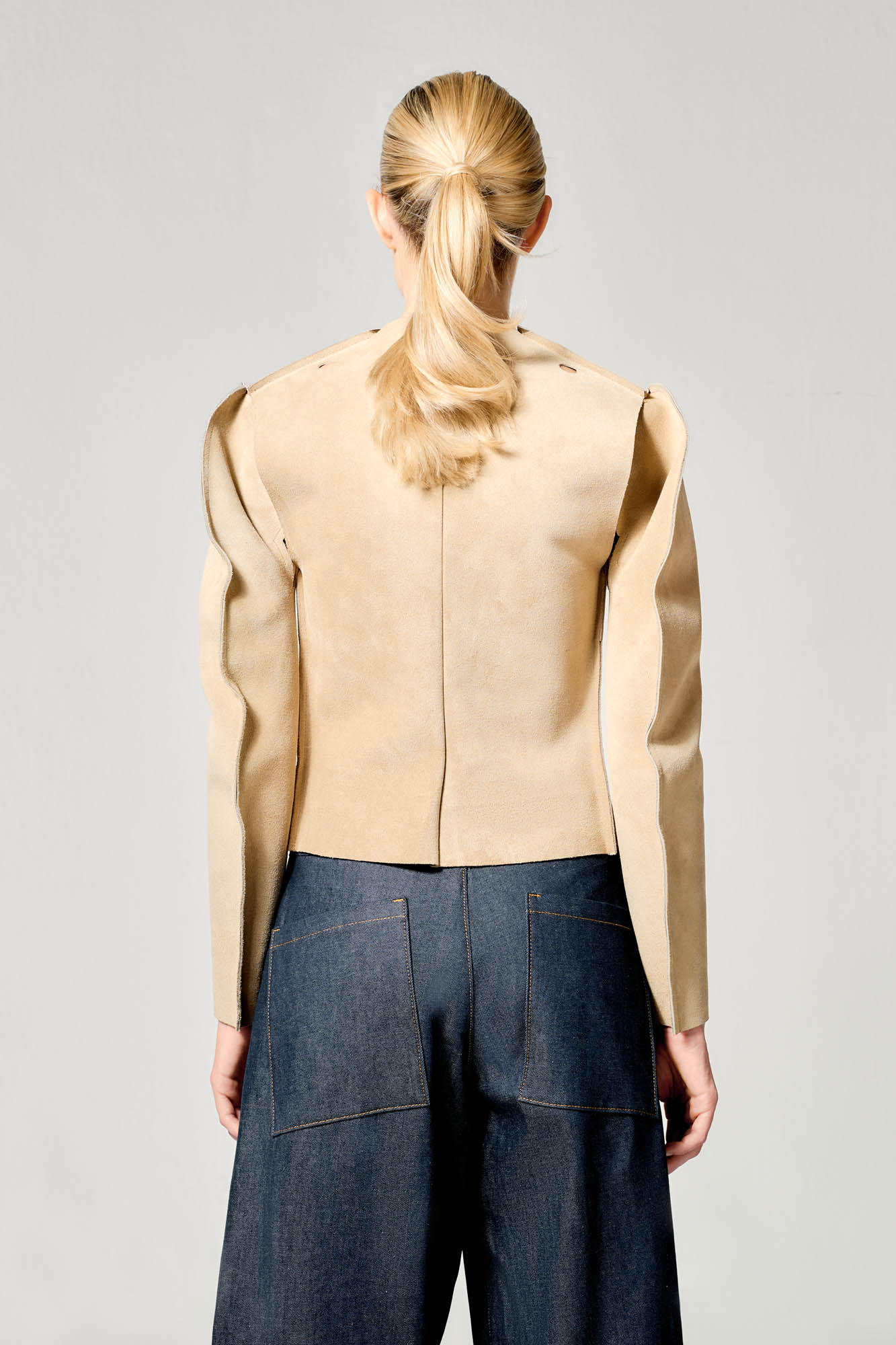 Luisa Hartema_Editorial_Makeover Hamburg_C.Jakob Kotzmuth_010